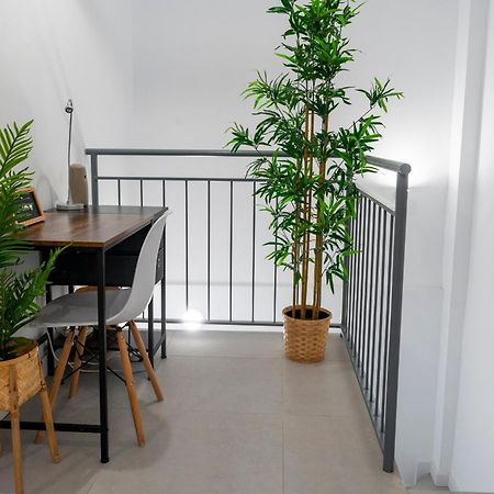 Apartment Andrea In Malaga Center Экстерьер фото