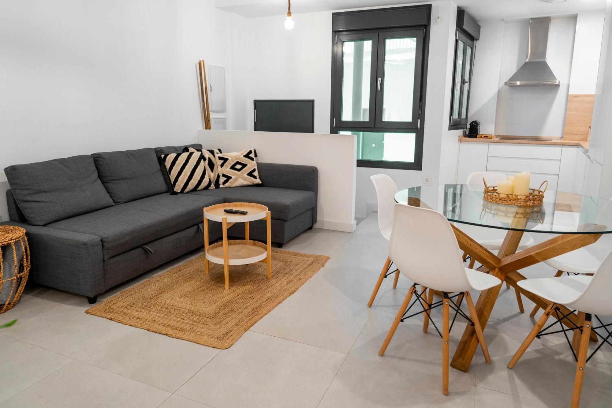 Apartment Andrea In Malaga Center Экстерьер фото